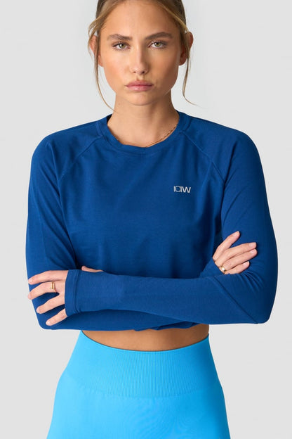 define cropped adjustable long sleeve dark navy