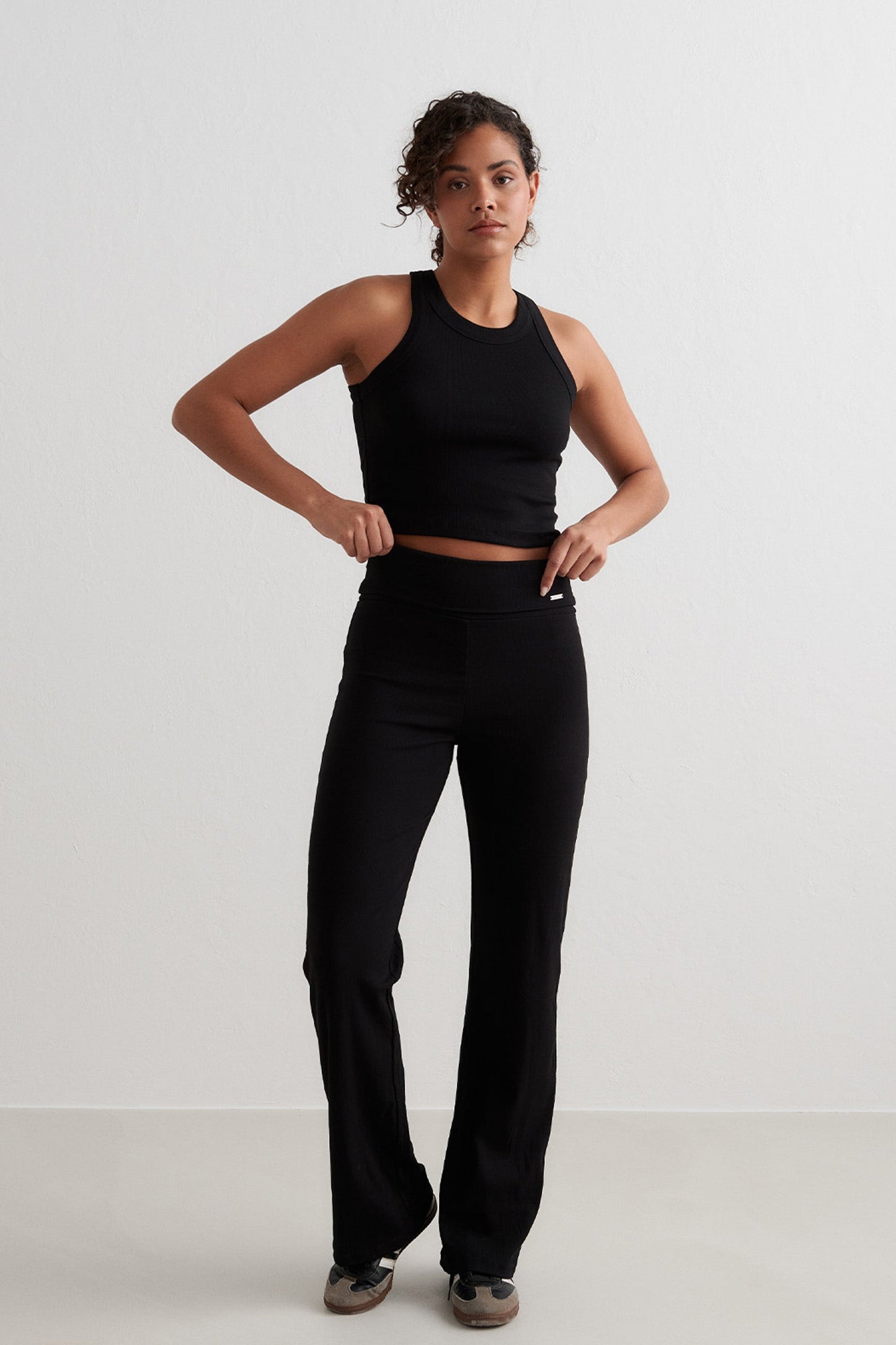 Ease Ribbed Pants - Black - for kvinde - aim'n - Pants