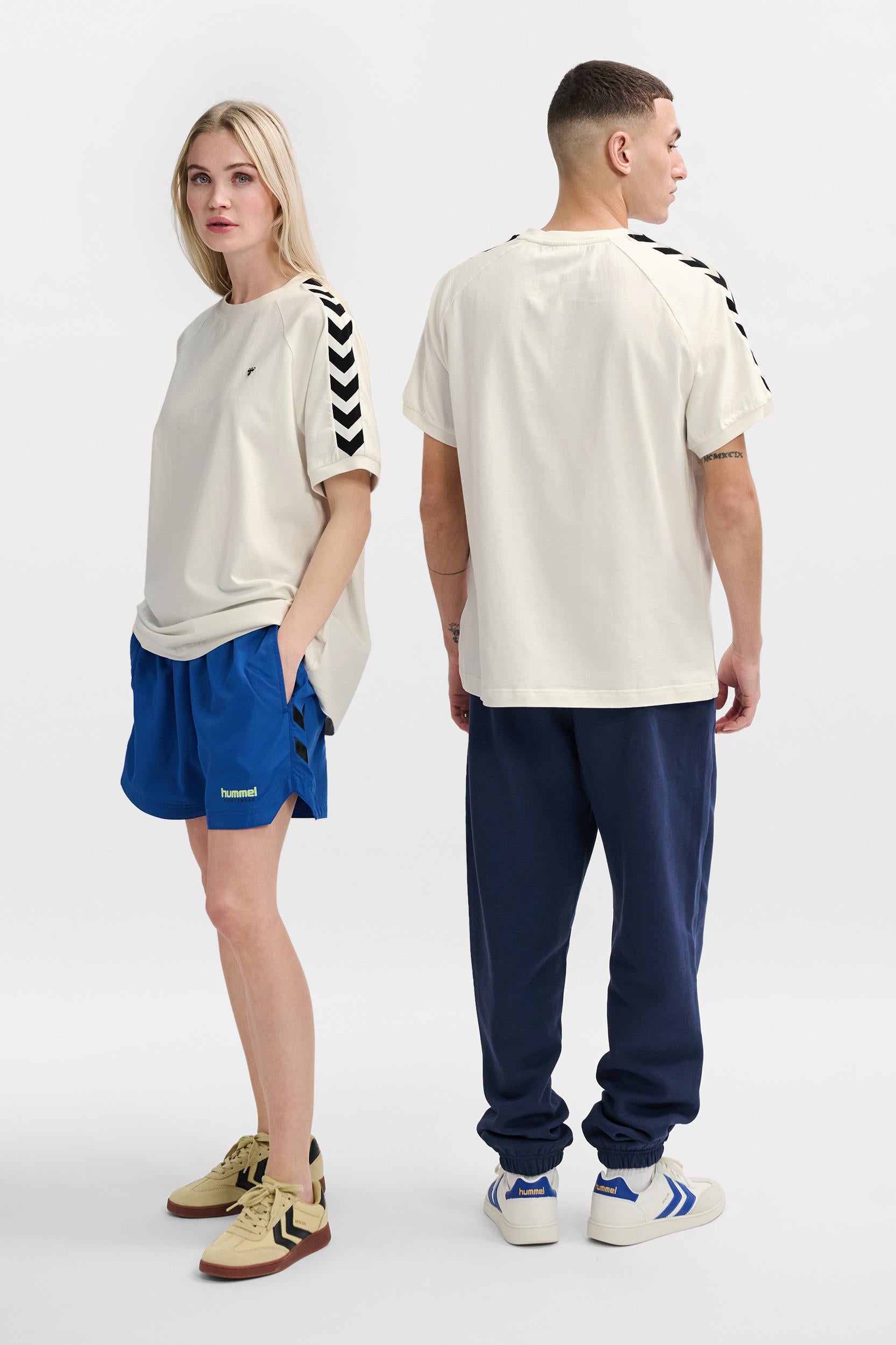 HUMMEL - Hmlarchive Loose T-shirt S/s - Blanc De Blanc