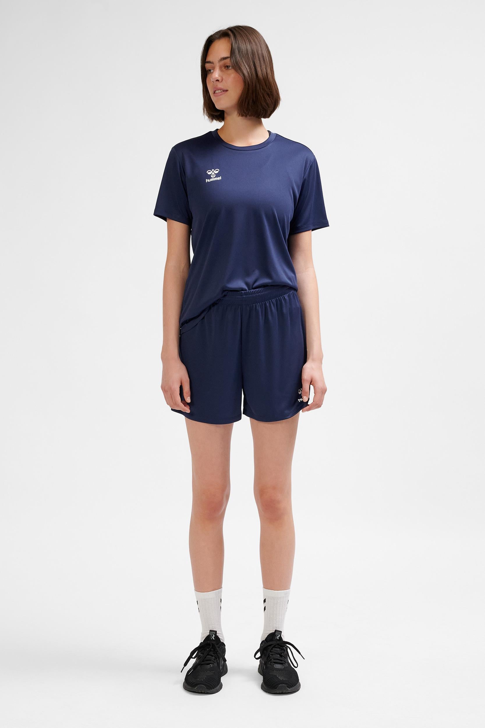 HUMMEL - Hmlessential Shorts Woman - Marine