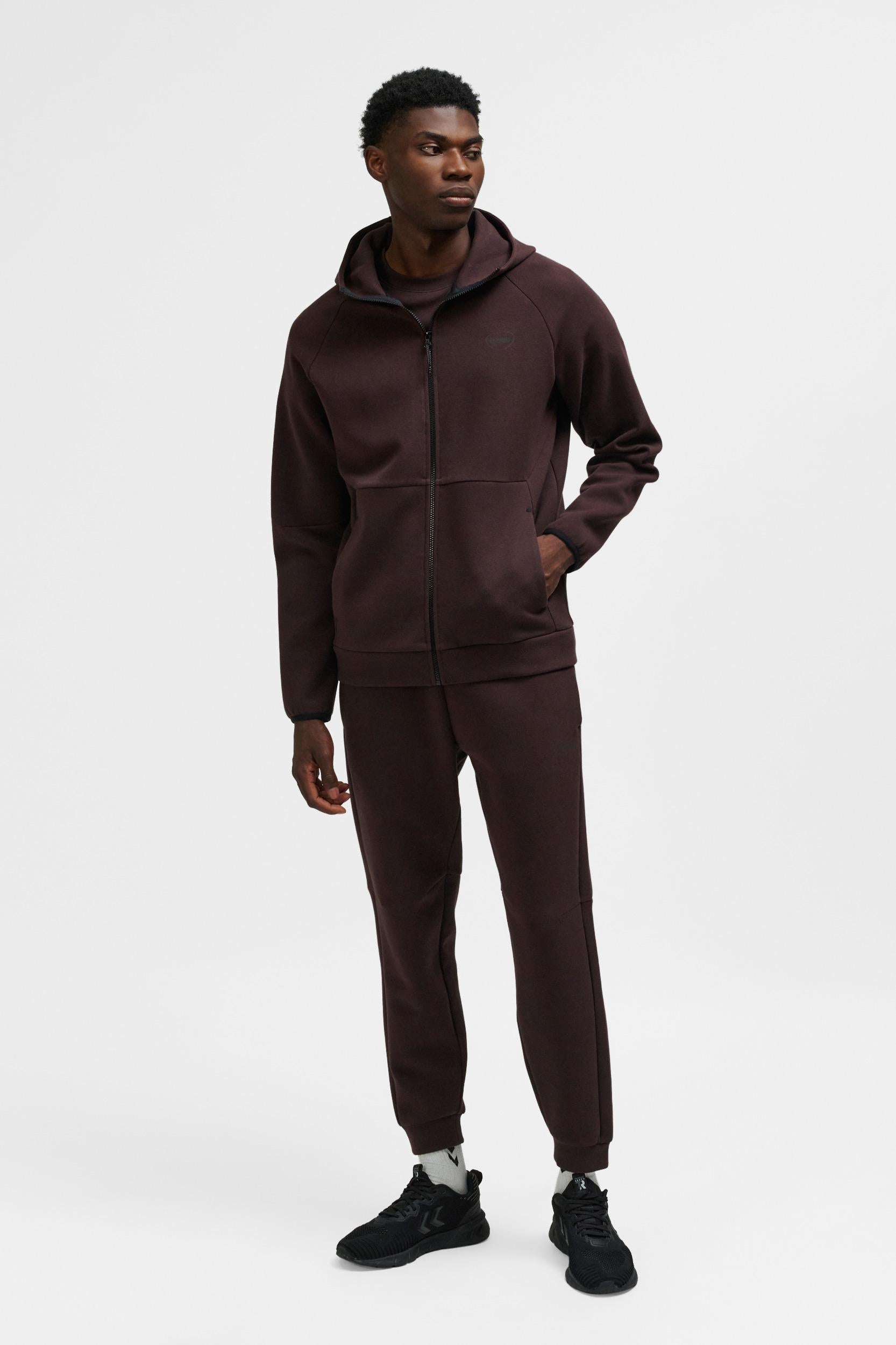 HUMMEL - Hmltech Fleece Regular Zip Hoodie - Chocolate Plum