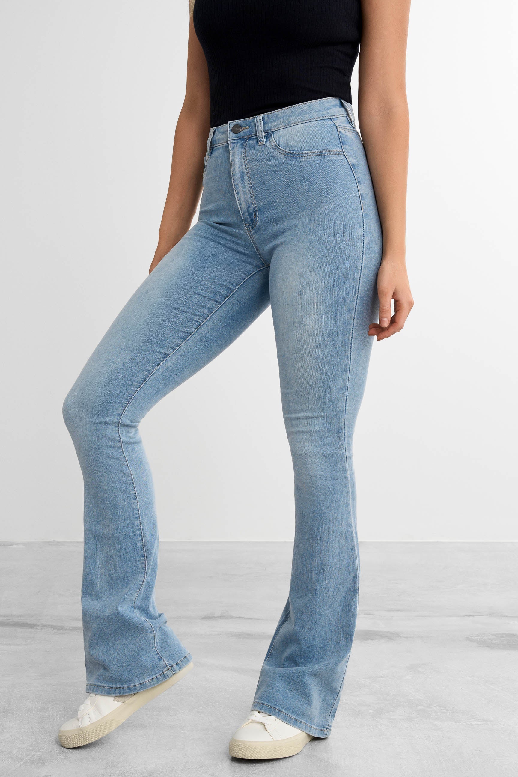 Flare Jeans V2 - for dame - Famme - Jeans