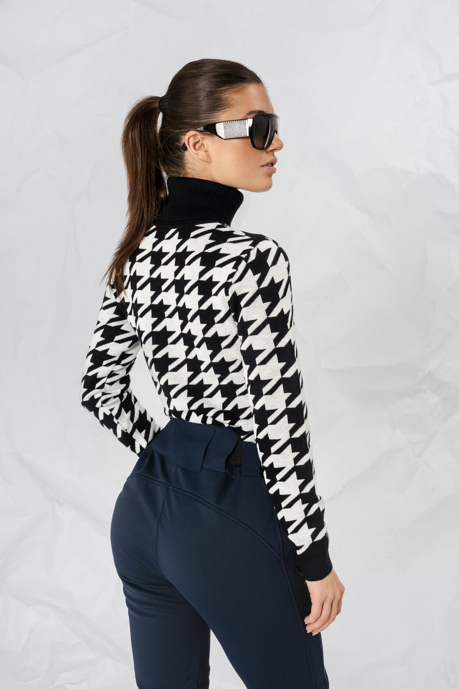 Houndstooth Sweater · Black