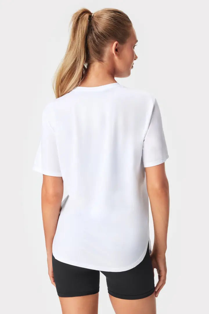 Relaxed Tee - for kvinde - STRONGER - Short Sleeves